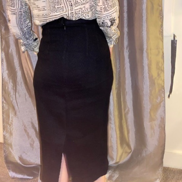 Anna Sui (fall 2008) black wool pencil skit - Picture 3 of 6